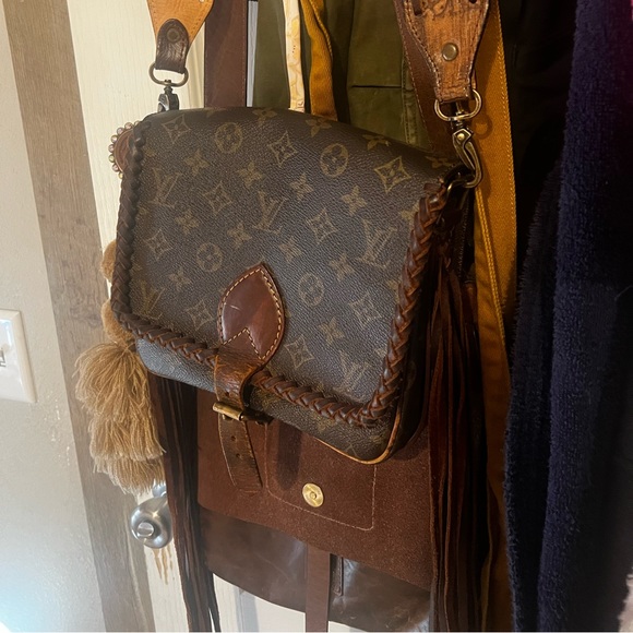 Authentic Louis Vuitton boho refurbished - Picture 2 of 7